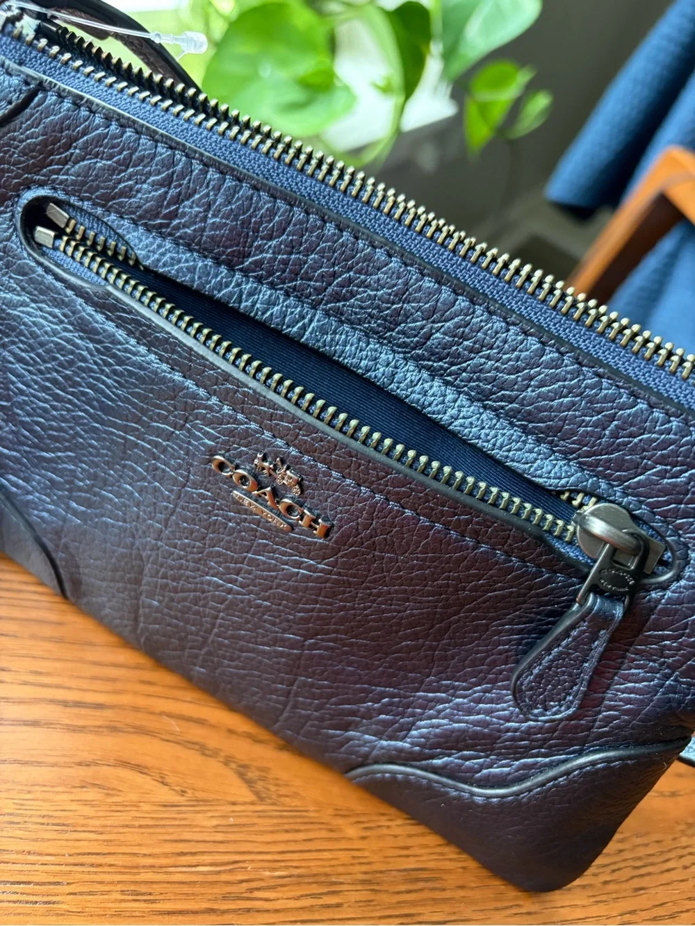NWT Coach Pebbled Leather Larger Wristlet Clutch - PEARLIZED DENIM color - Picture 8 of 9
